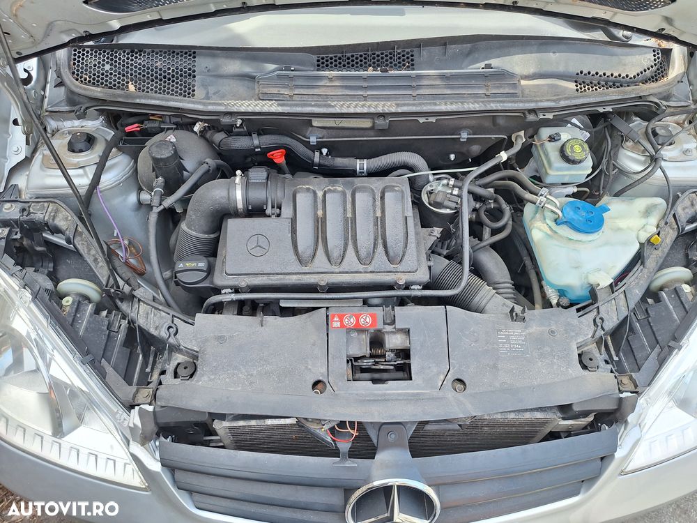 Mercedes-Benz A 180 CDI - 12