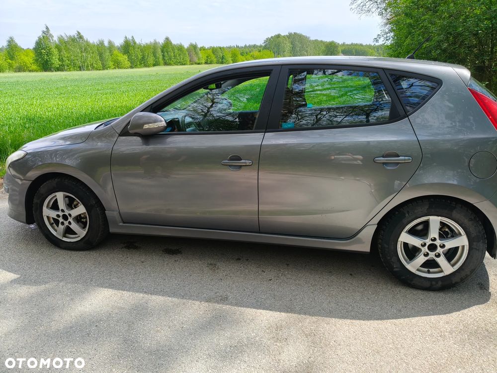 Hyundai i30 1.4 Classic + EU5 - 3