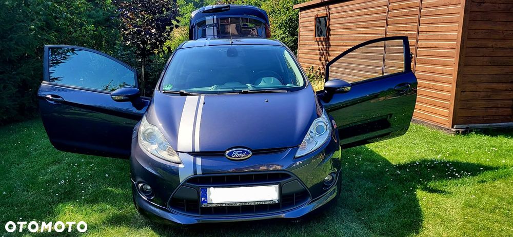 Ford Fiesta 2009 photo 2
