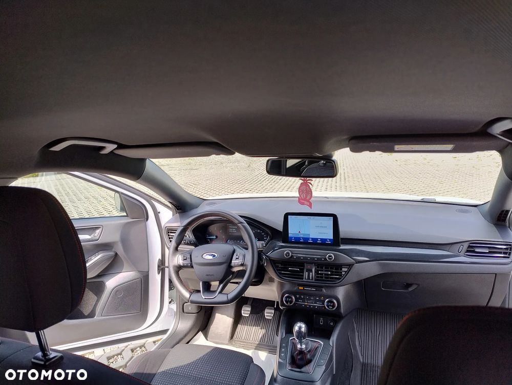Ford Focus 2.0 EcoBlue ST-Line - 28