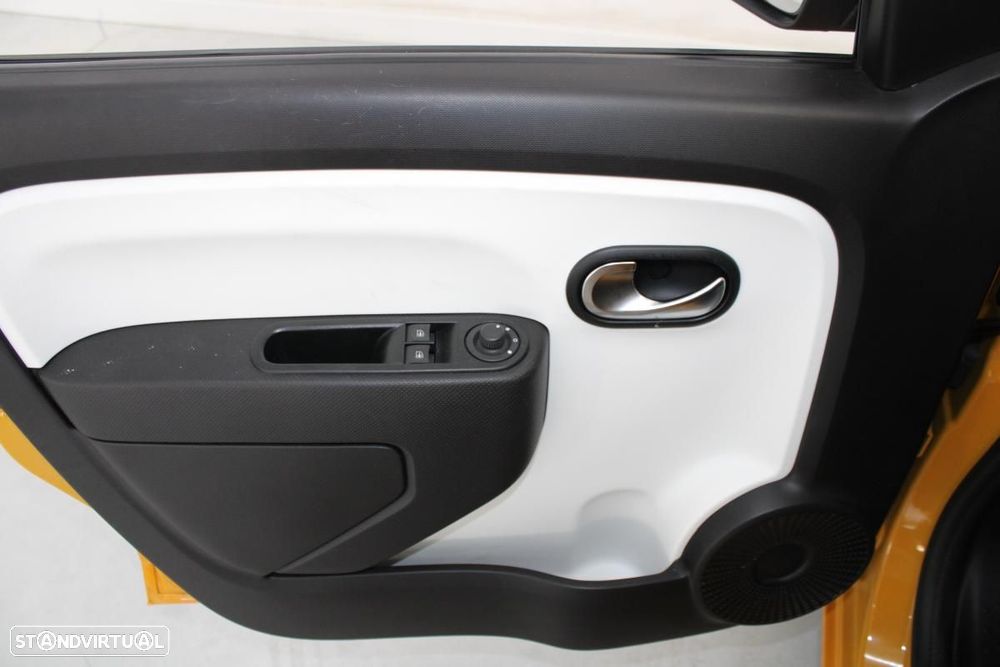 Renault Twingo Z.E. 22 Zen - 10