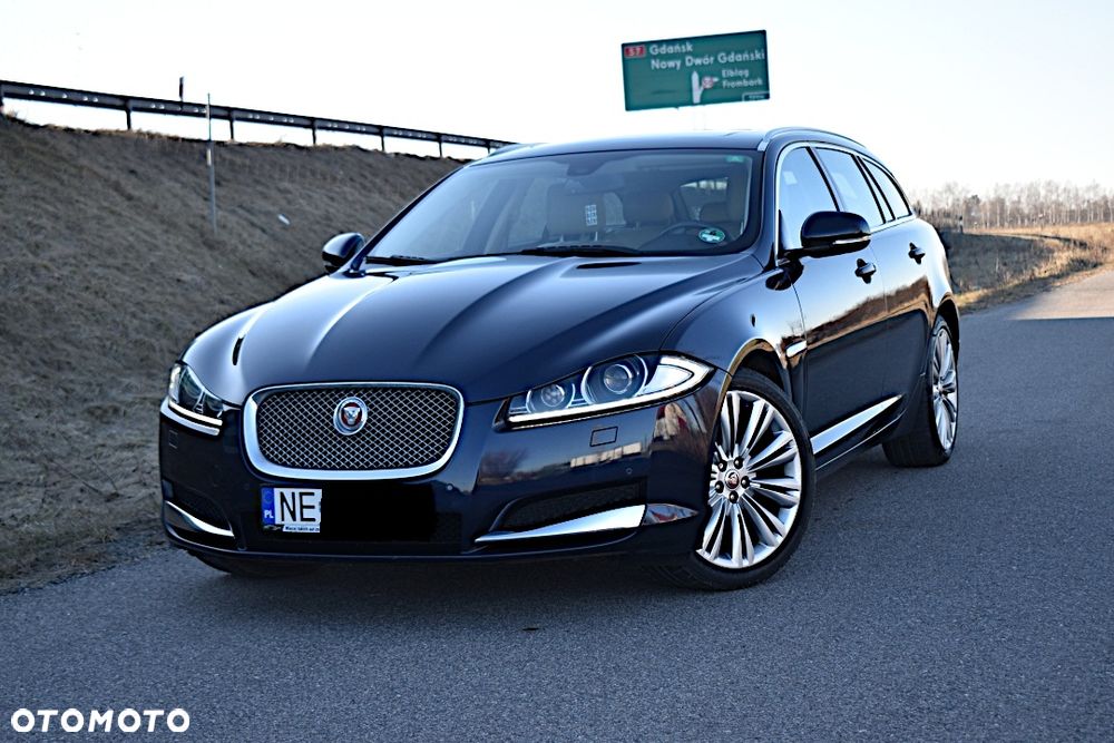 Jaguar XF 2.2 D Premium Luxury - 2