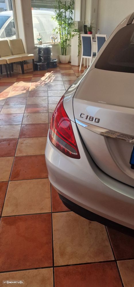 Mercedes-Benz C 180 d Exclusive - 15