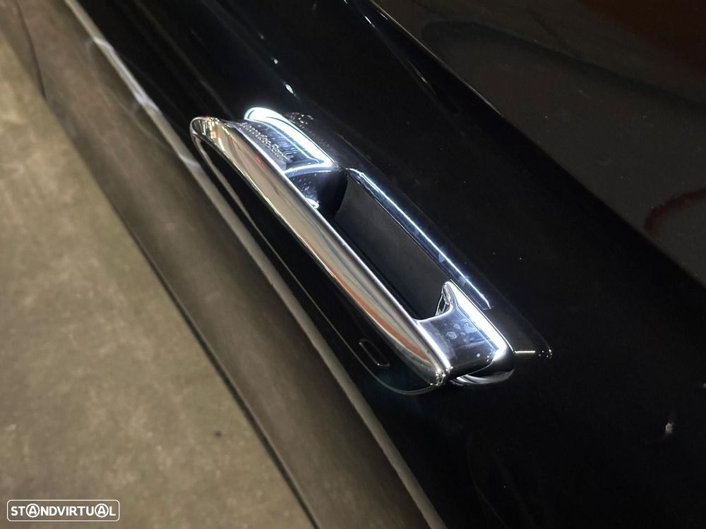 Mercedes-Benz E 300 de AMG Line - 25