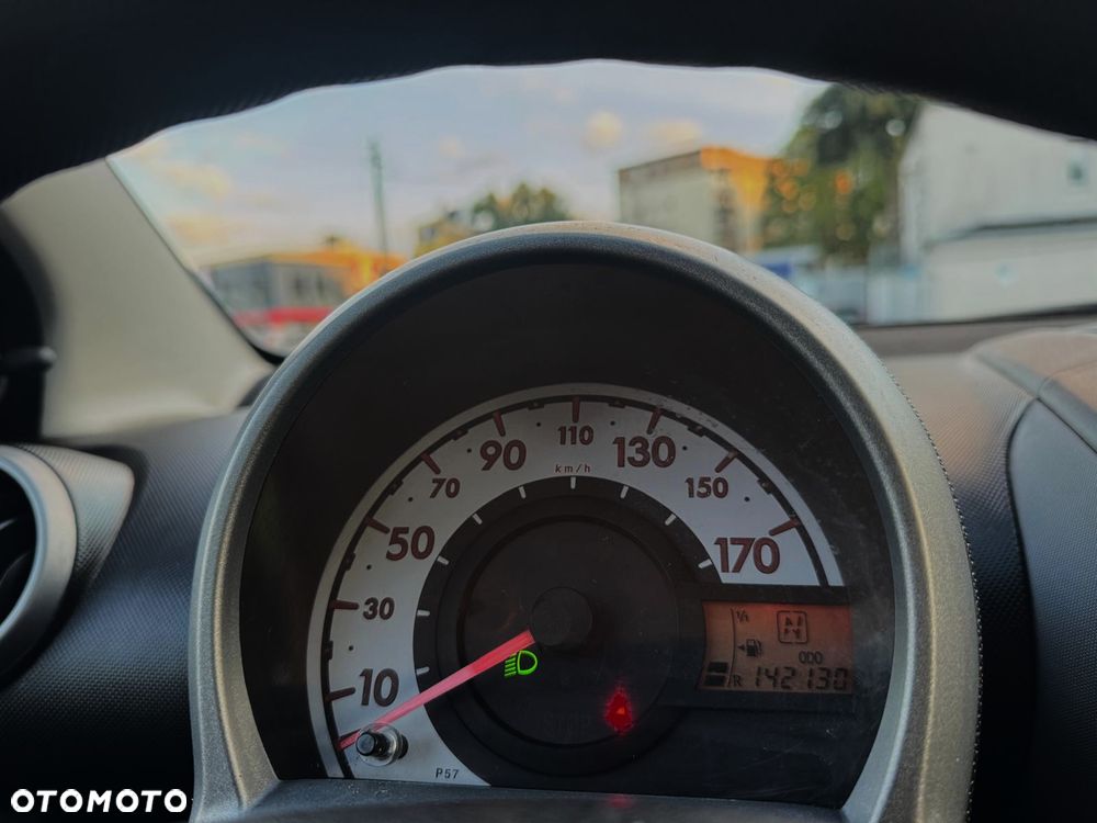 Toyota Aygo 1.0 VVT-i Luna MM A/C - 11