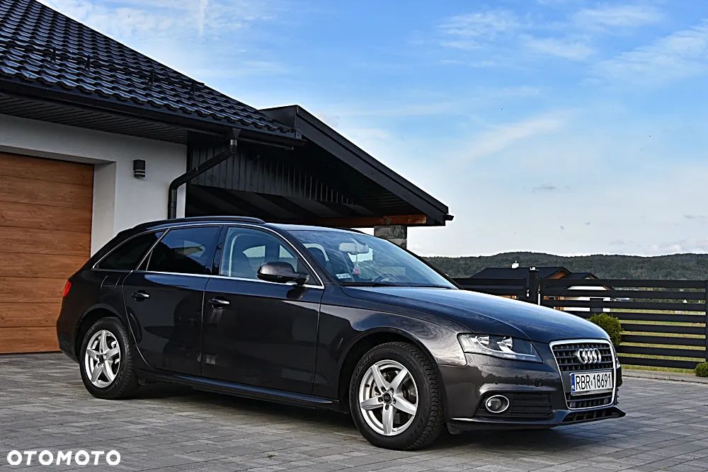 Audi A4 Avant 2.0 TDI DPF Attraction - 10