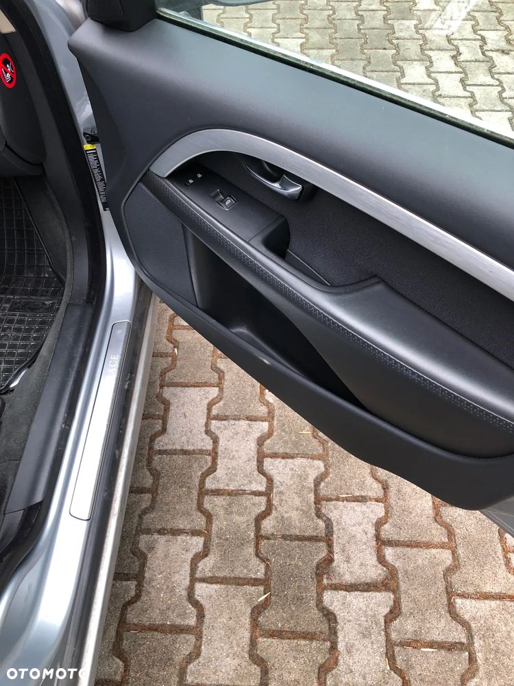 Volvo V70 2.0D Ocean Race - 12