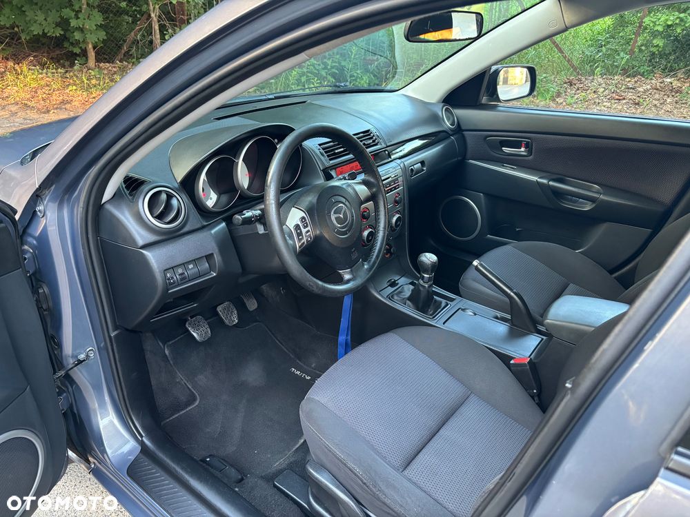Mazda 3 - 10