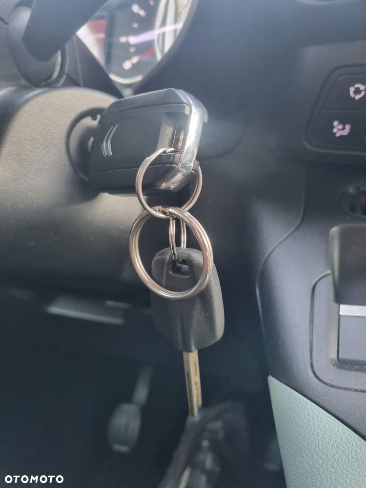 Citroën Berlingo XL BlueHDi 130 FEEL - 22