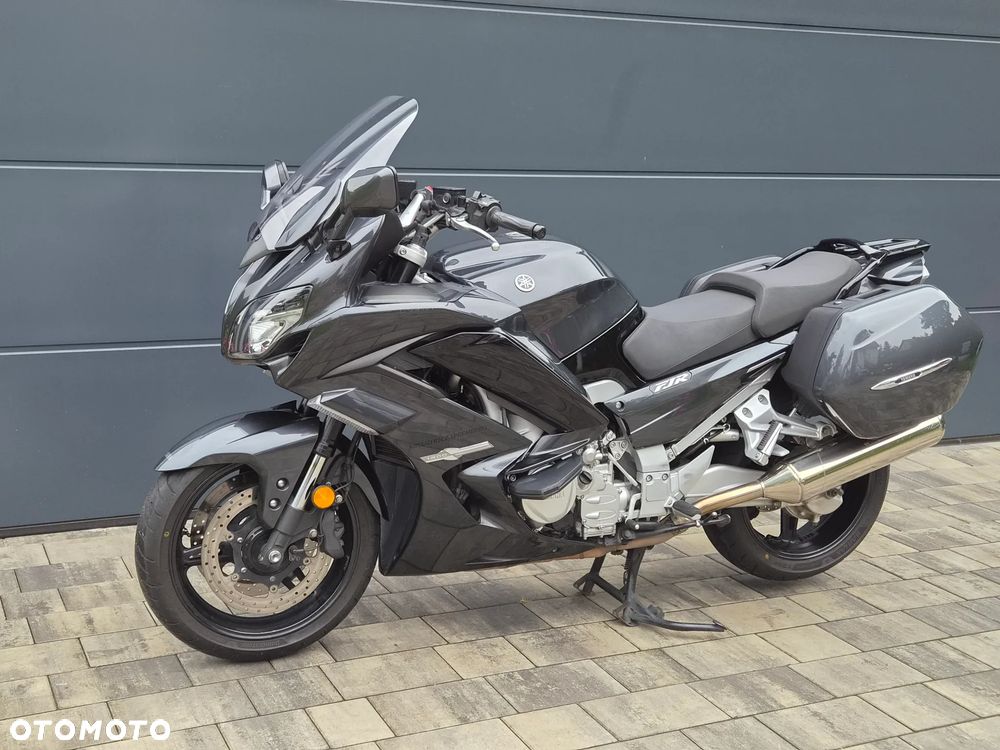 Yamaha FJR - 20