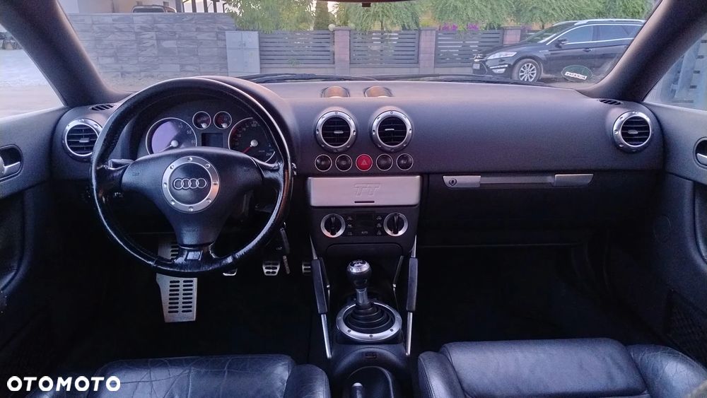 Audi TT Coupé 1.8T - 33