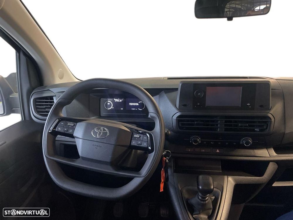 Toyota Proace - 8