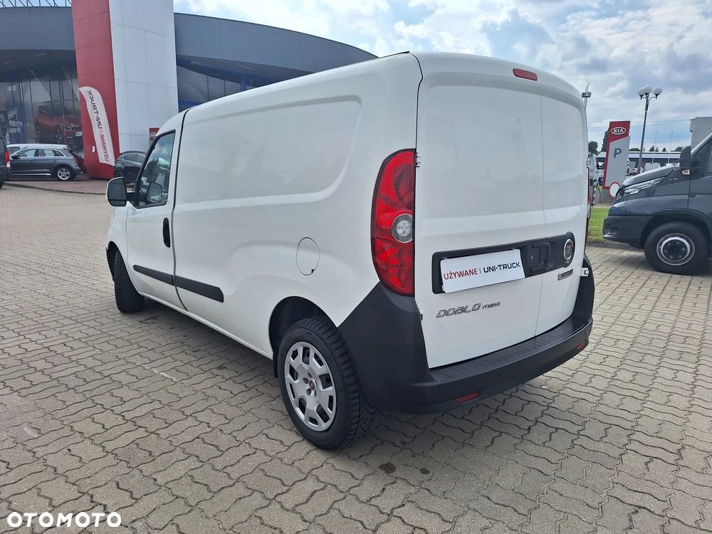 Fiat Doblo Maxi diesel 1,6 105KM blaszak 3 osobowy Krajowy FV23% - 5