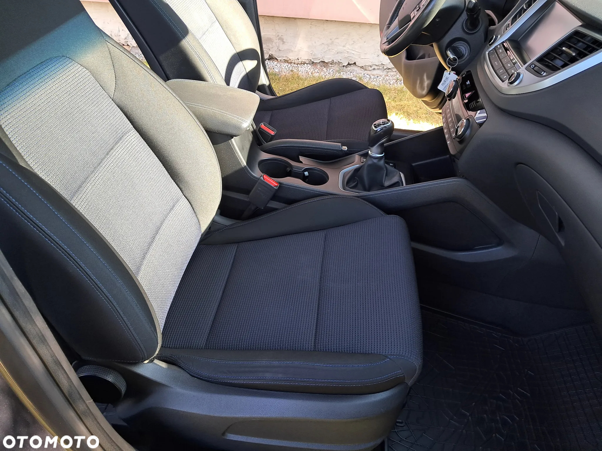 Hyundai Tucson 2.0 CRDi 2WD Style - 18