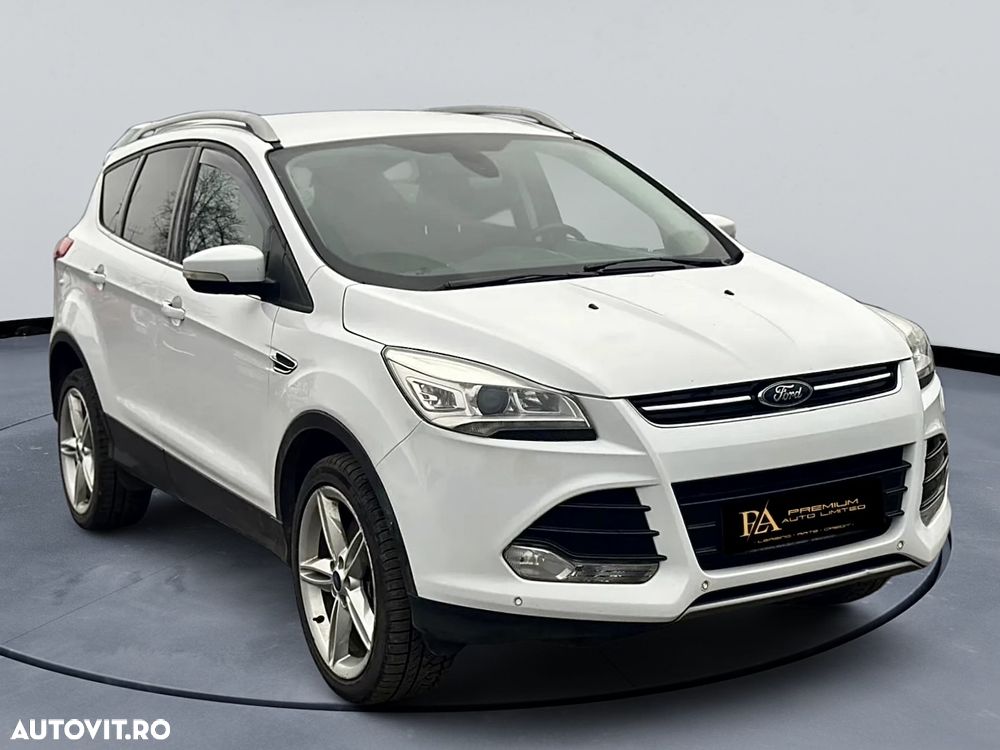 Ford Kuga 2.0 TDCi 4x4 Aut. Titanium - 1