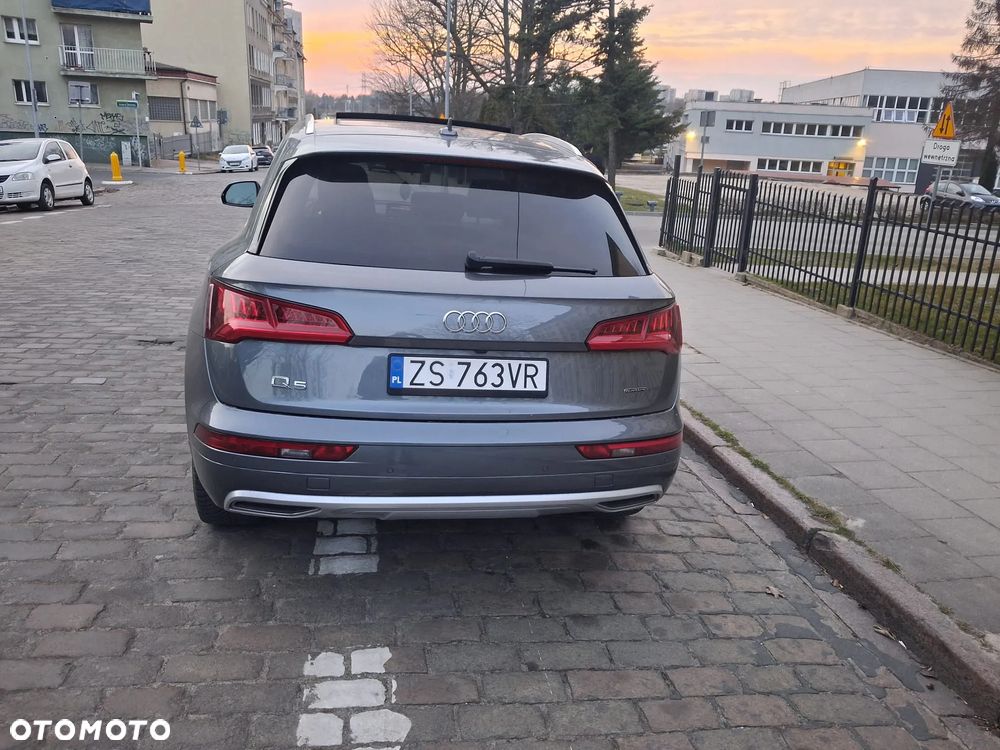 Audi Q5 2.0 TFSI Quattro S tronic sport - 2
