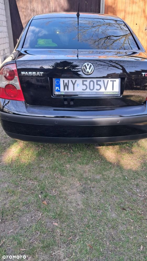 Volkswagen Passat - 9