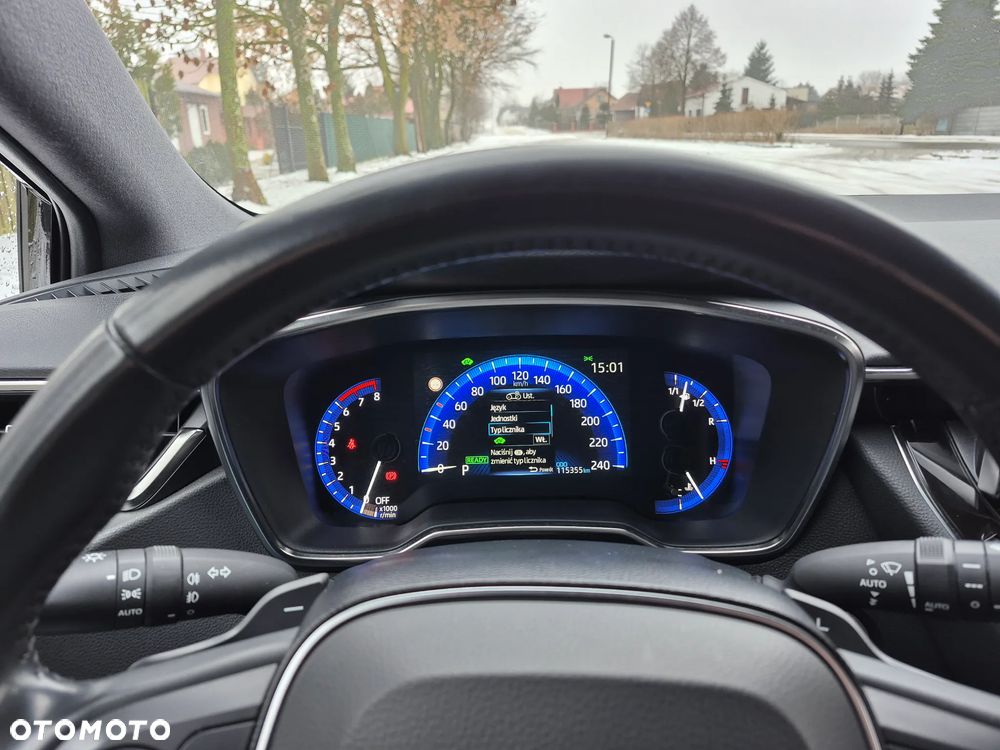 Toyota Corolla 2.0 Hybrid Comfort - 22