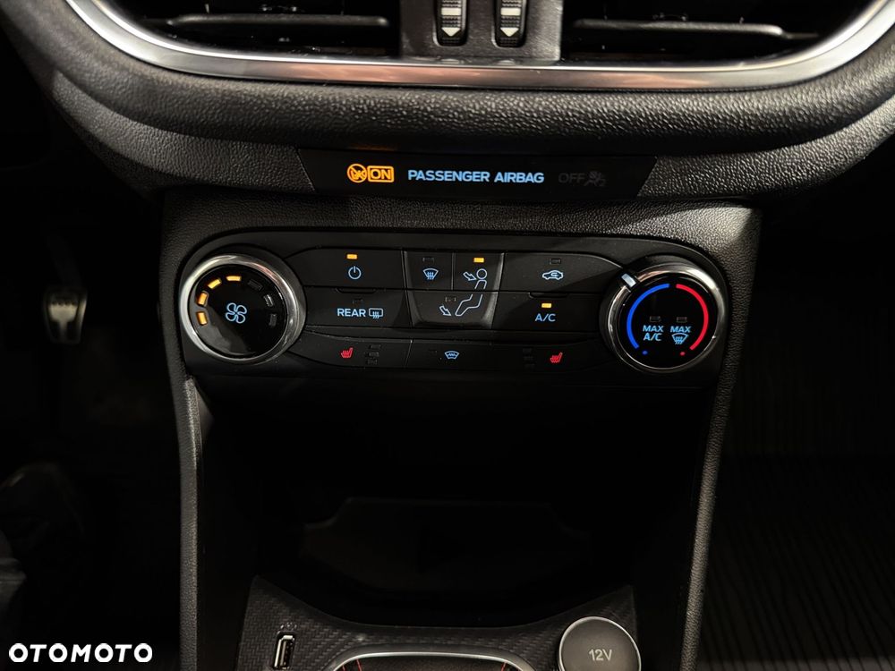 Ford Fiesta - 19