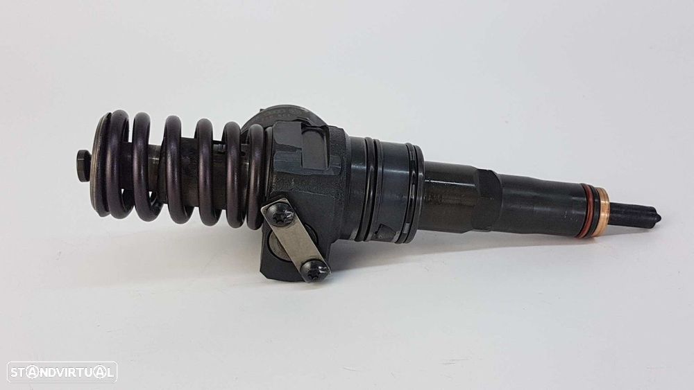 INJETOR VOLKSWAGEN TOUAREG (7LA) TDI V10 - 9