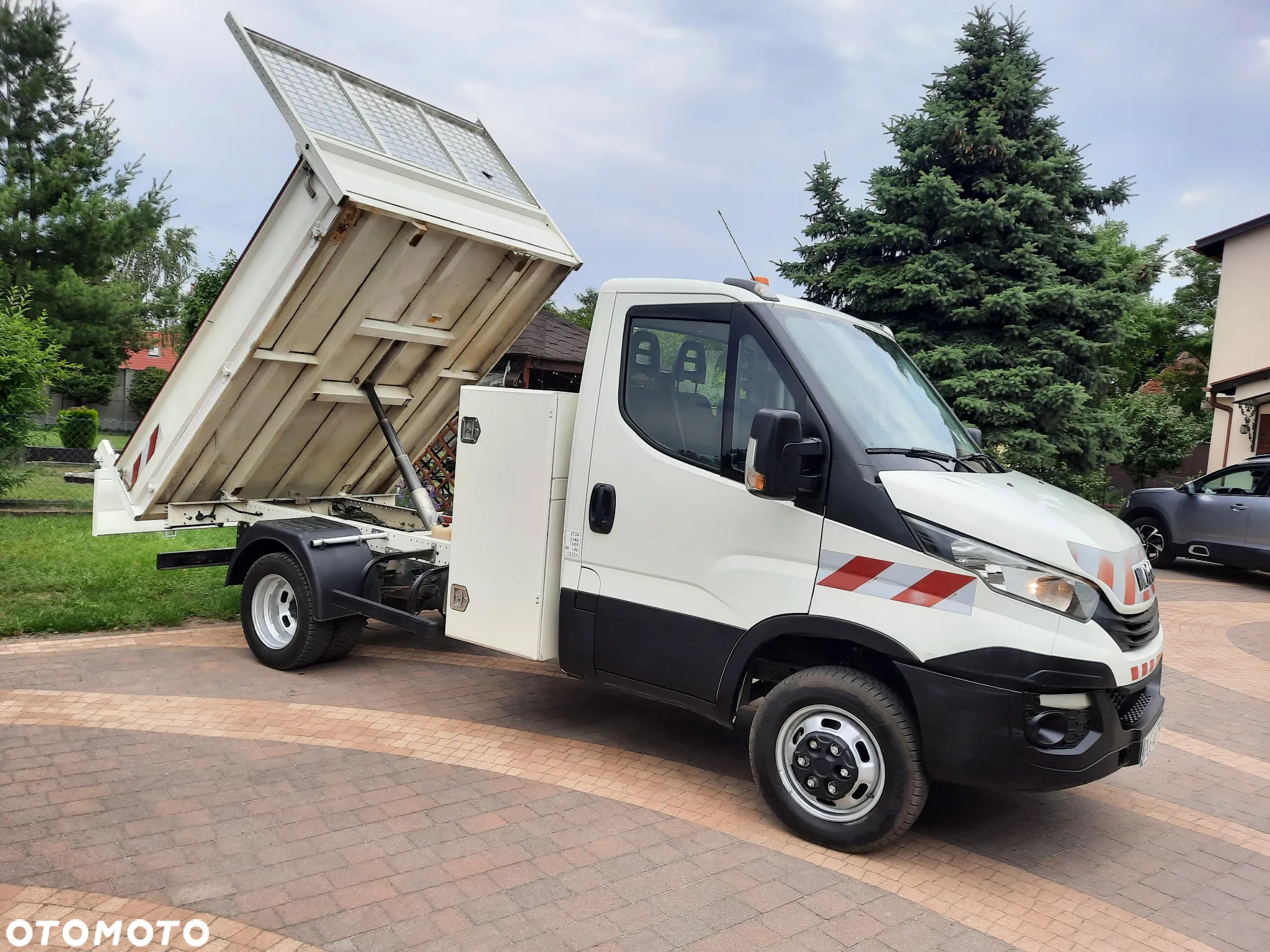 Iveco 35c14 - 18