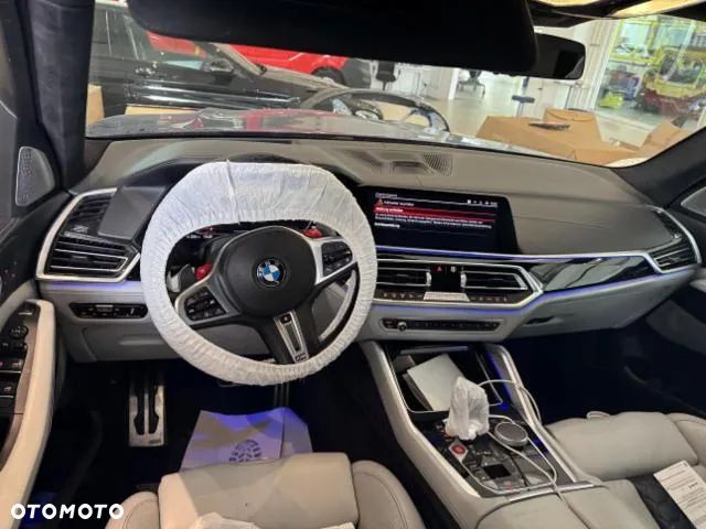 BMW X5 M Competition - 6