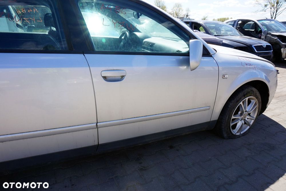 DRZWI PRZEDNIE PRAWE A4 B6 SEDAN LY7W  SREBRNY AUDI 2000-2006 - 2