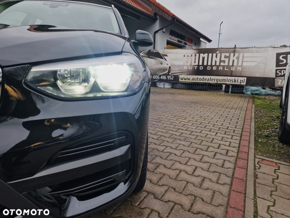BMW X3 sDrive18d Advantage - 14