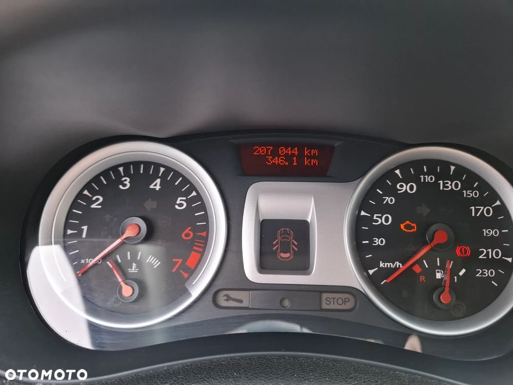 Renault Clio 1.2 16V Authentique - 9