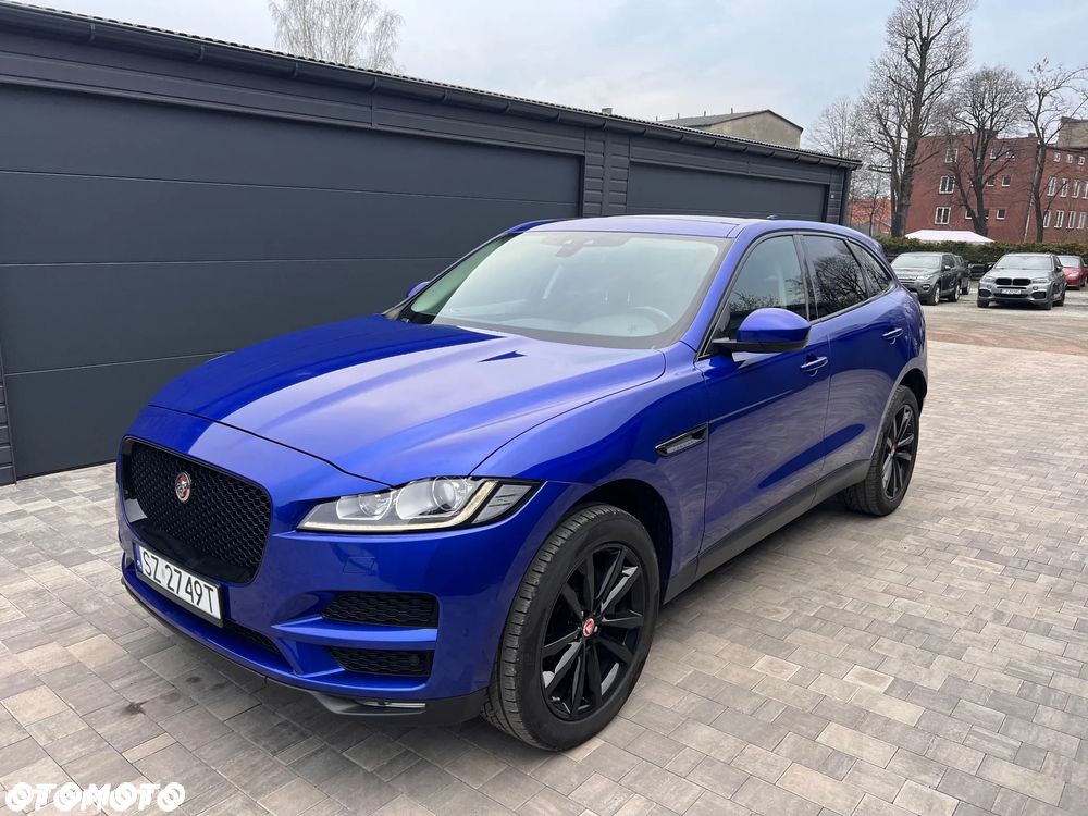Jaguar F-Pace 25d AWD Portfolio - 33