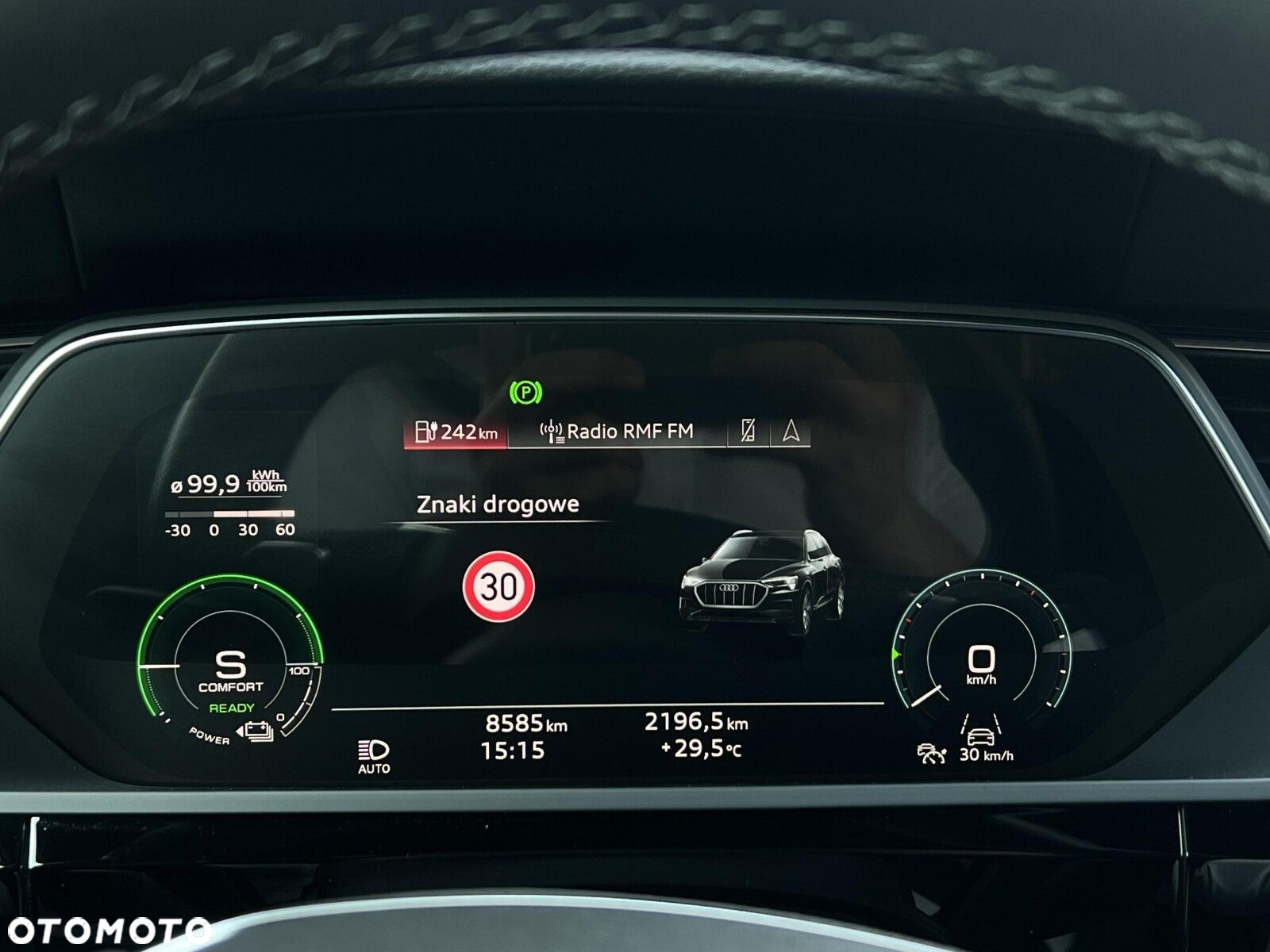 Audi e-tron - 20