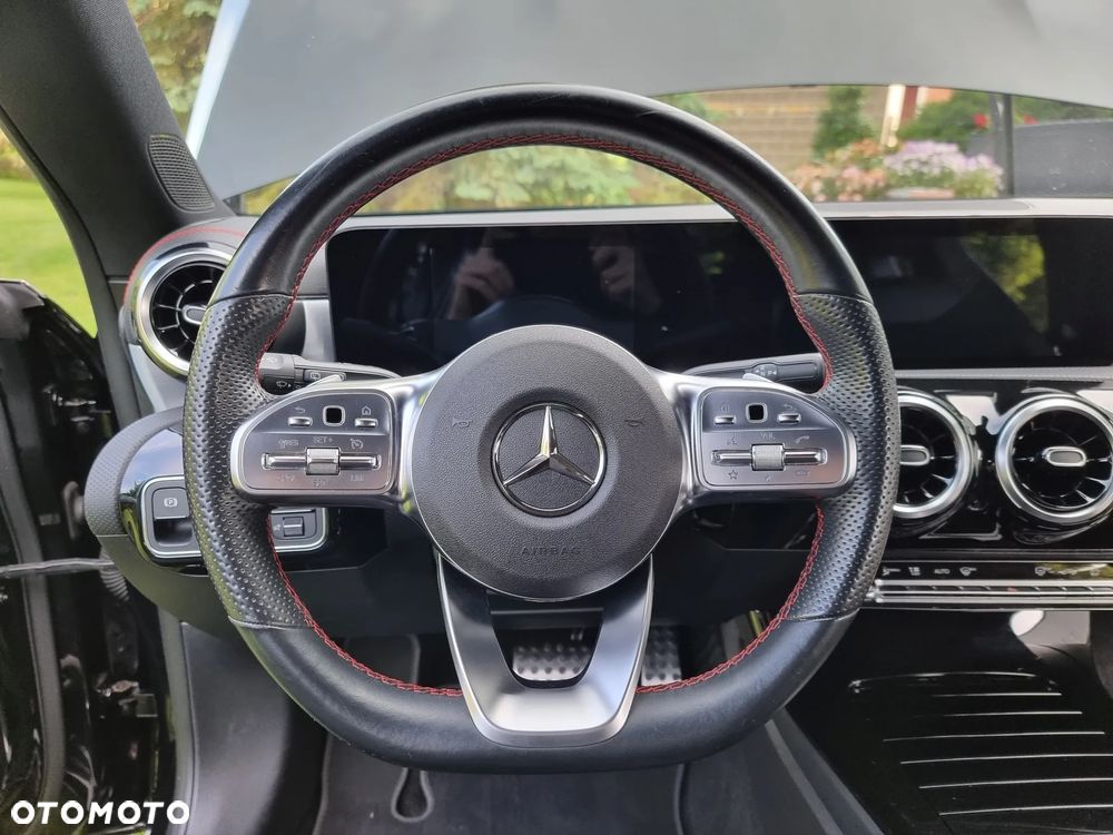 Mercedes-Benz CLA 200 d 8G-DCT Progressive - 24