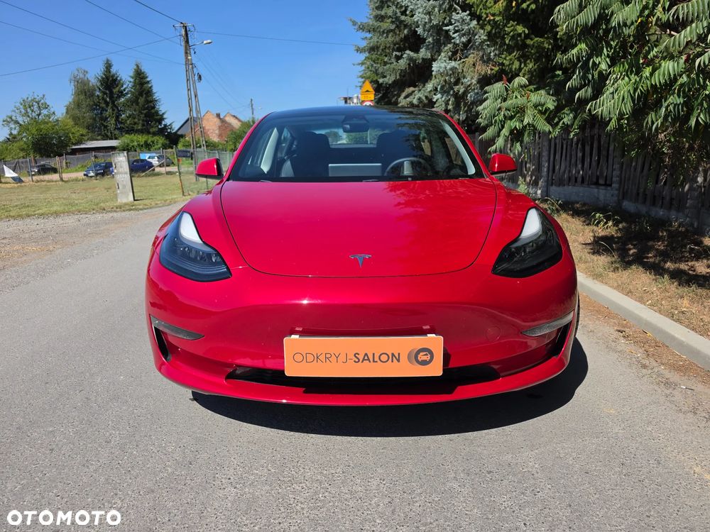 Tesla Model 3 - 5