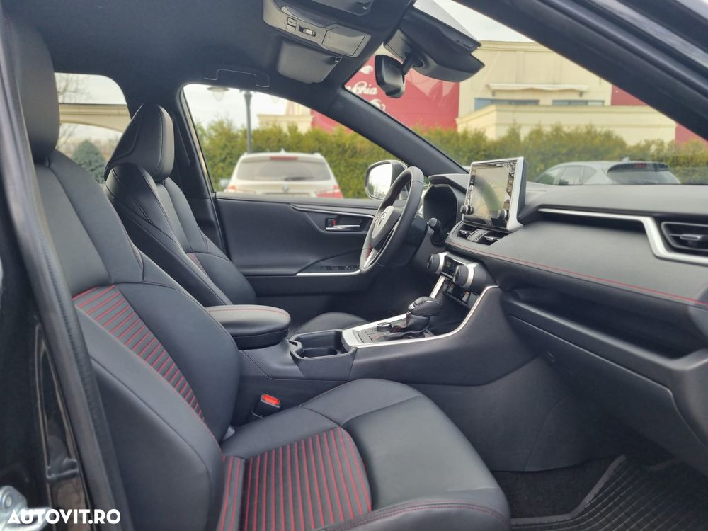 Toyota RAV4 2.5 PHEV VVT-iE 4x4 Style Bi-Tone - 12