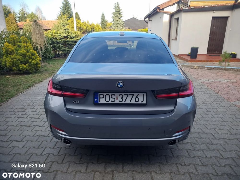 BMW Seria 3 318i - 15