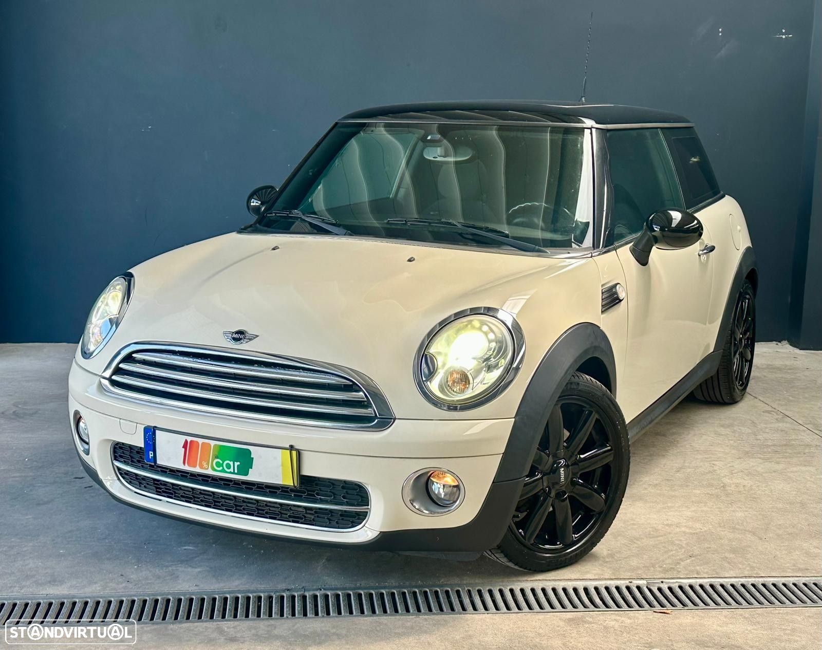 MINI 3 Portas Cooper D - 1