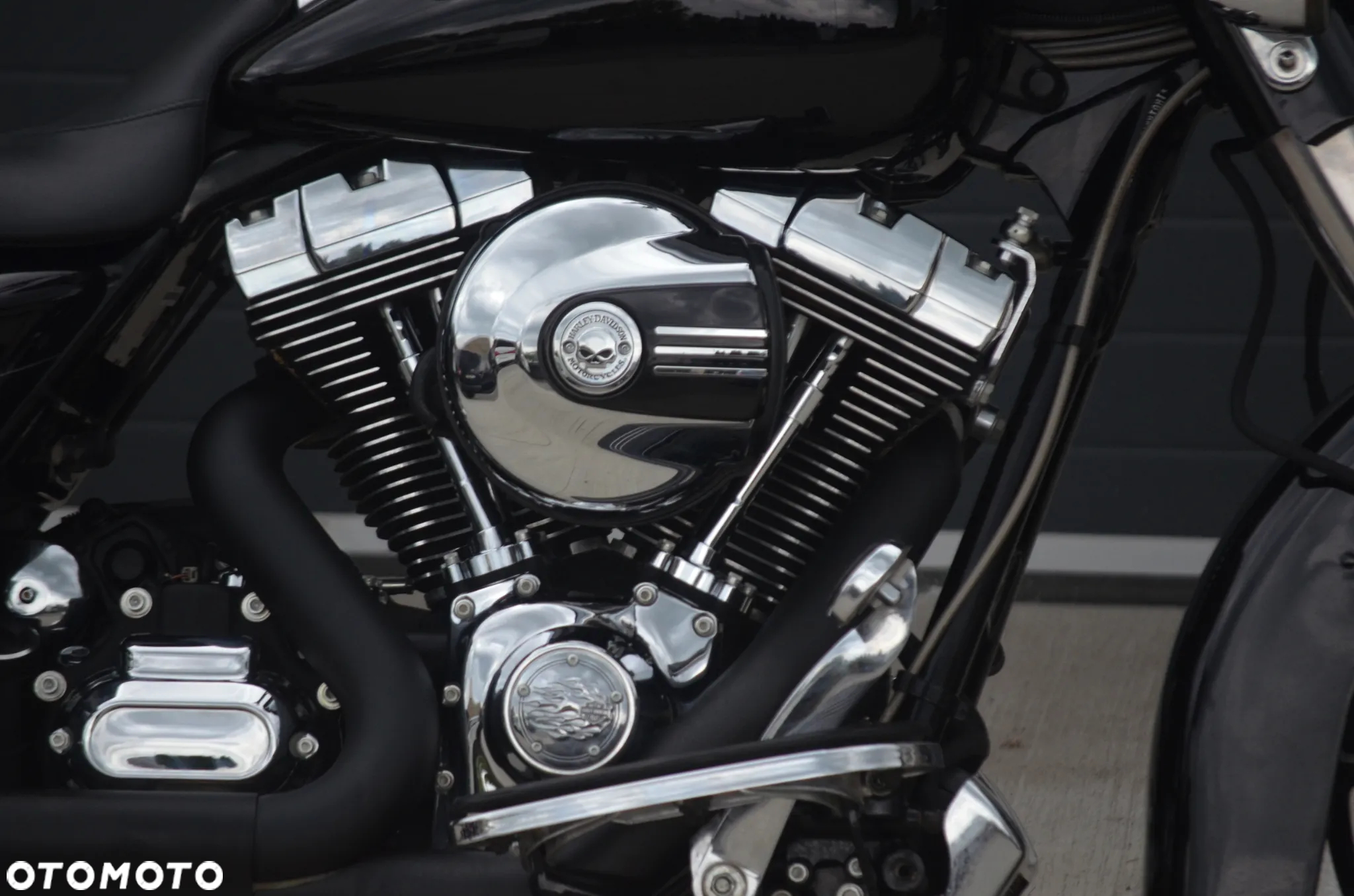 Harley-Davidson FLHXS Special - 24
