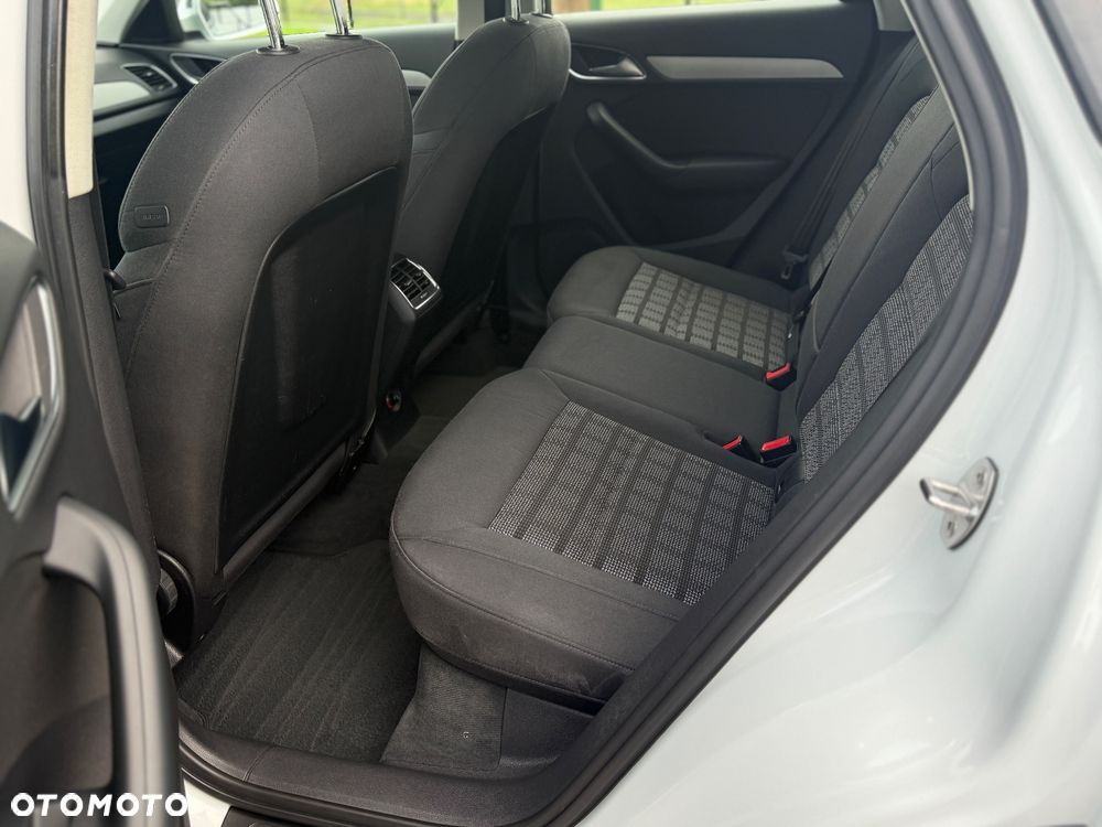 Audi Q3 2.0 TFSI Quattro - 23
