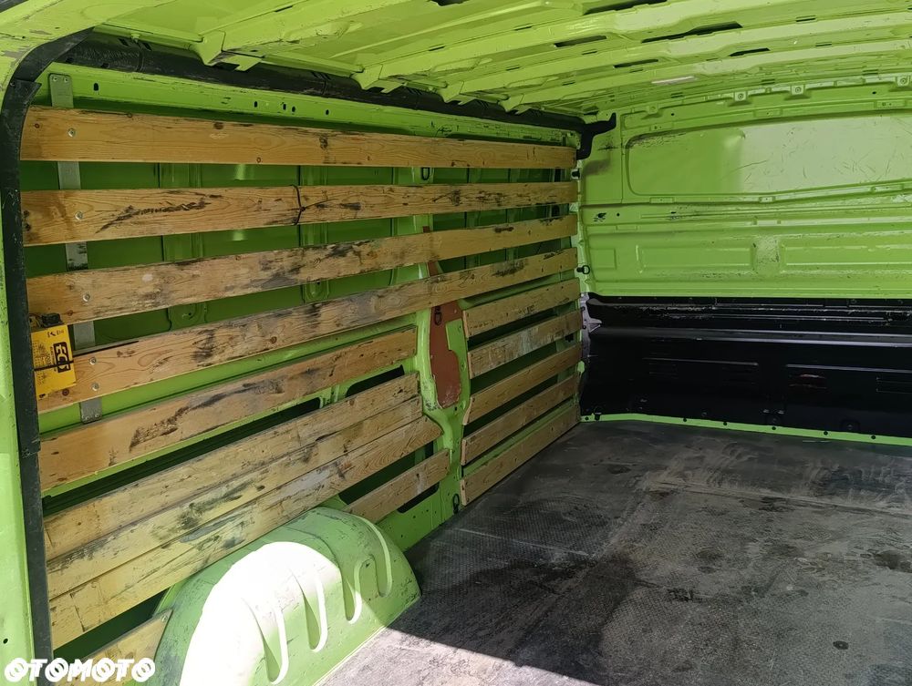 Renault Trafic - 8
