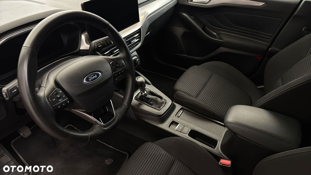 Ford Focus 1.0 EcoBoost mHEV Titanium X - 9