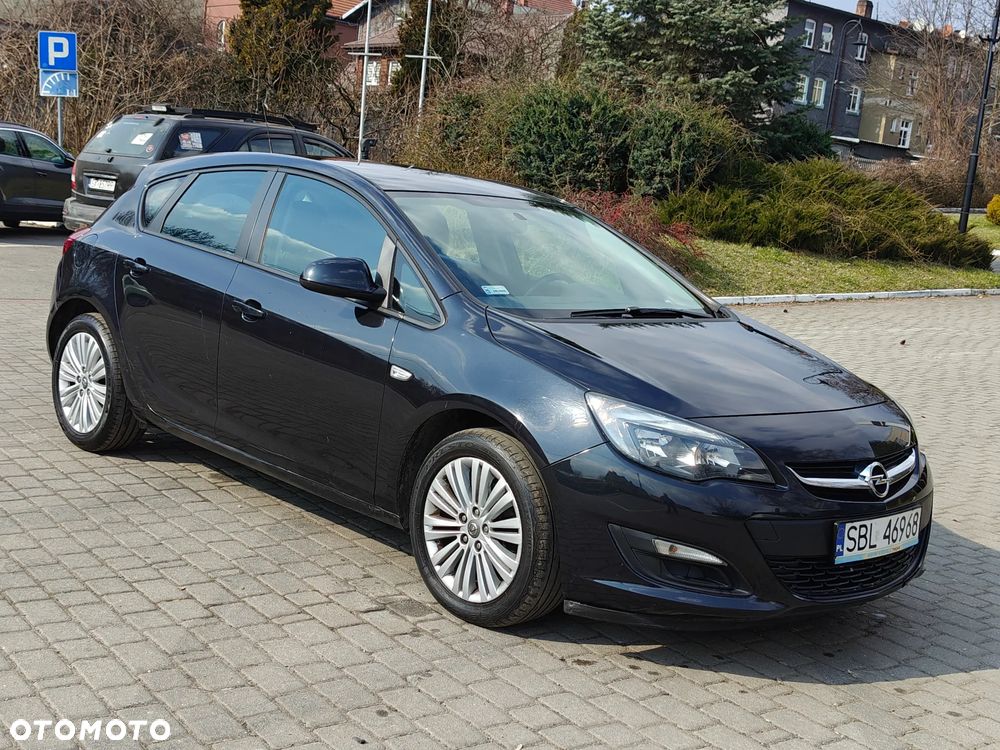 Opel Astra 1.7 CDTI DPF Cosmo - 12