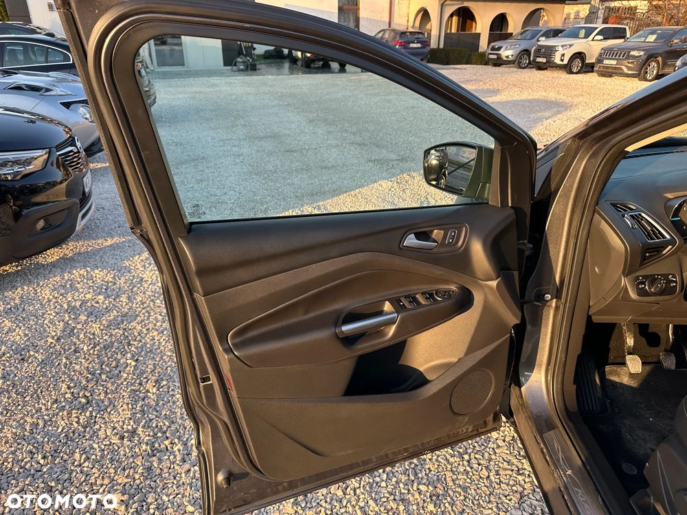 Ford Kuga 2.0 TDCi 4WD Titanium Plus - 16