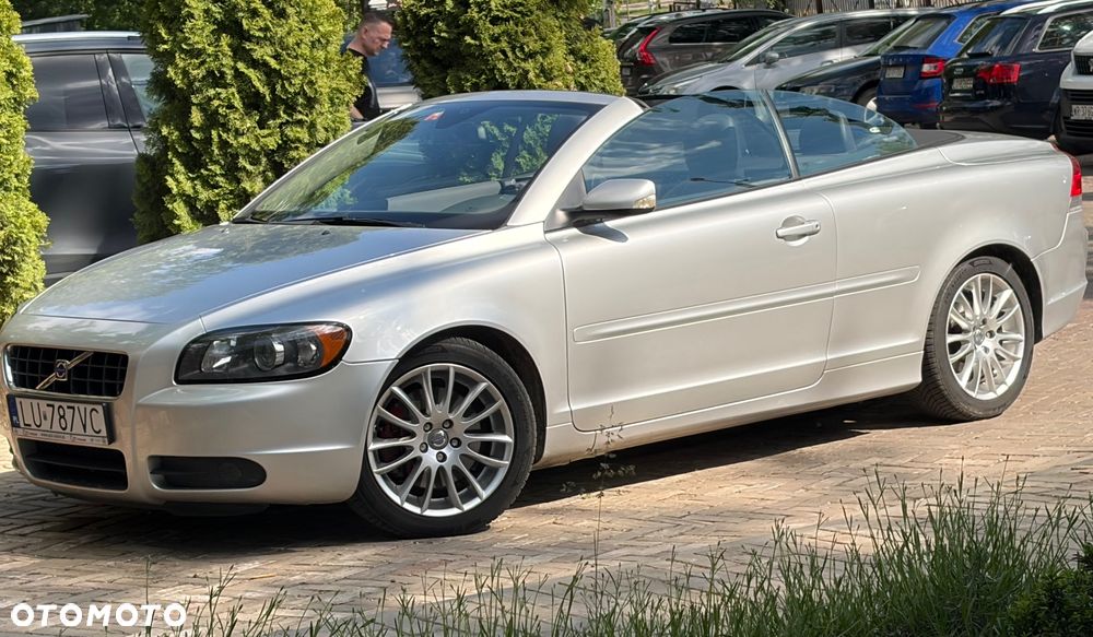 Volvo C70 2.4i Momentum - 7
