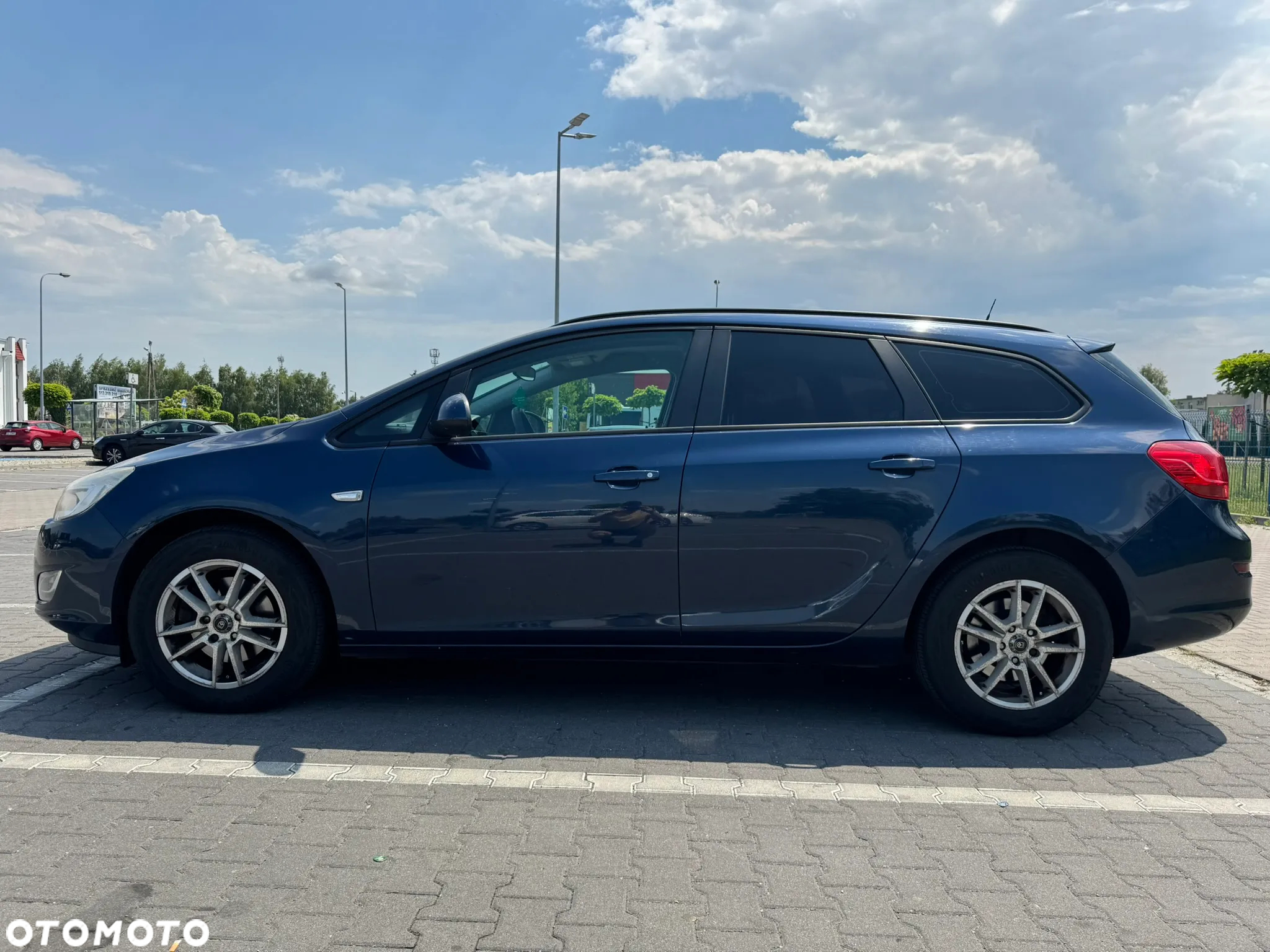 Opel Astra III 1.7 CDTI - 12