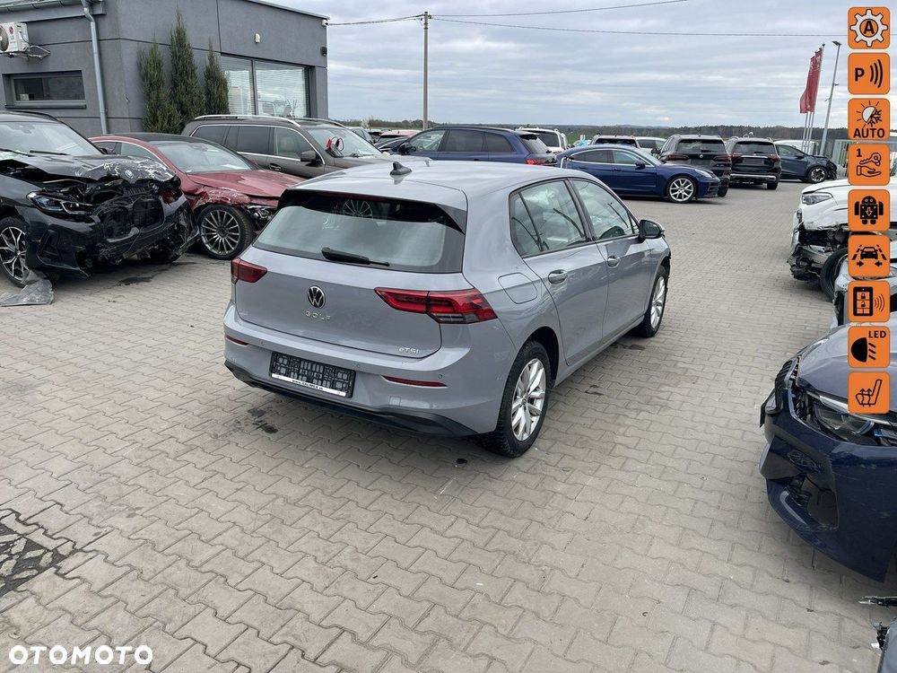 Volkswagen Golf 1.5 eTSI OPF DSG Life - 1