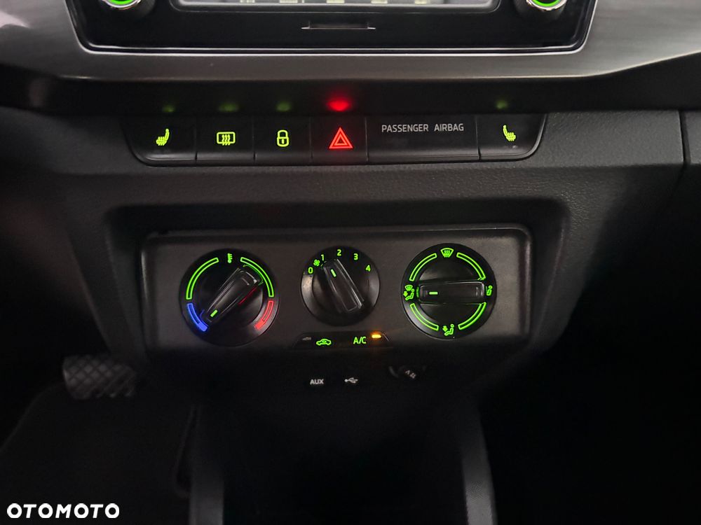 Skoda Fabia 1.0 TSI DSG Ambition - 21