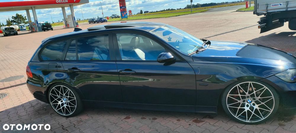 BMW Seria 3 320d - 5