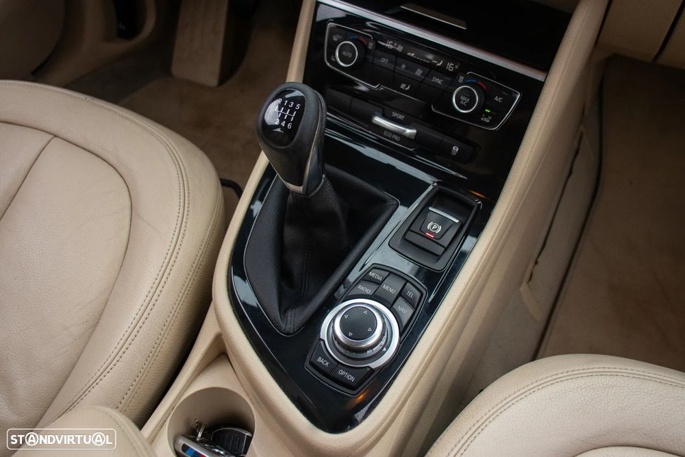 BMW 216 Active Tourer d Advantage - 6