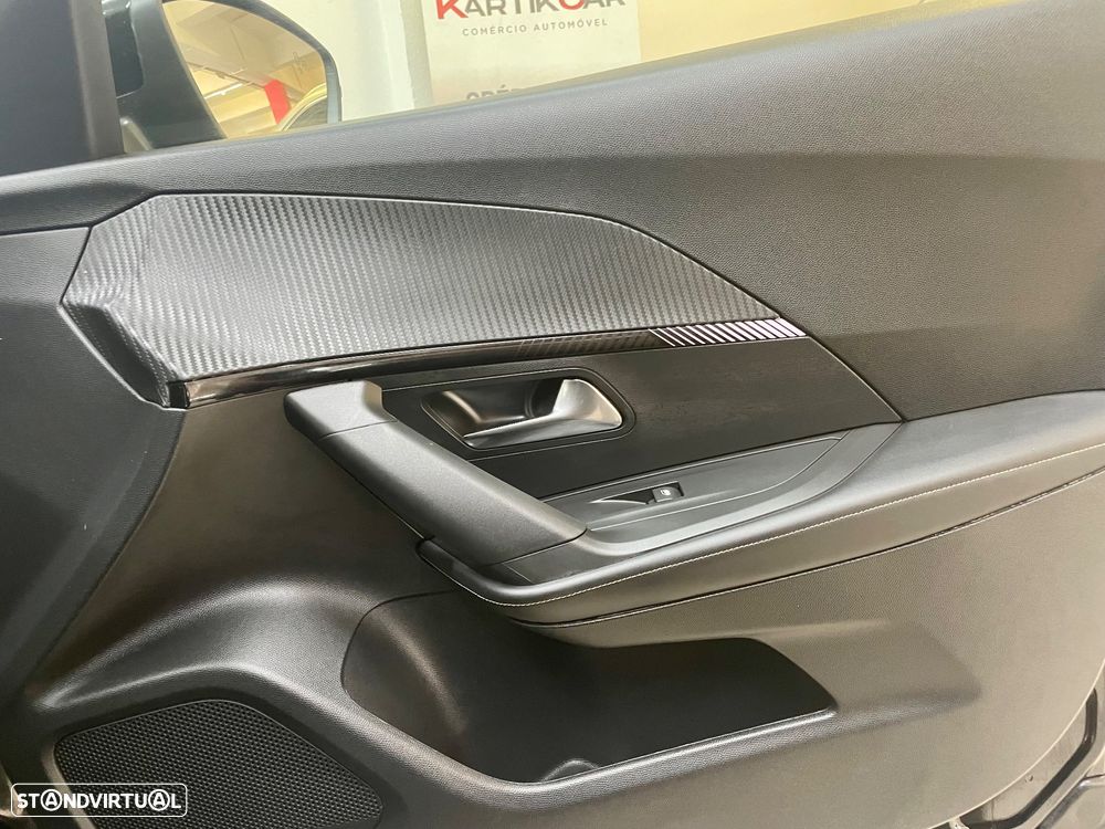 Peugeot 2008 Hybrid 136 e-DSC Allure - 34