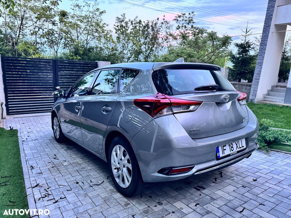 Toyota Auris 1.2 Turbo Edition S+ - 4